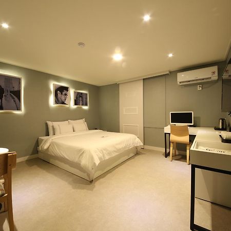 Winner Hotel Jeonju Extérieur photo