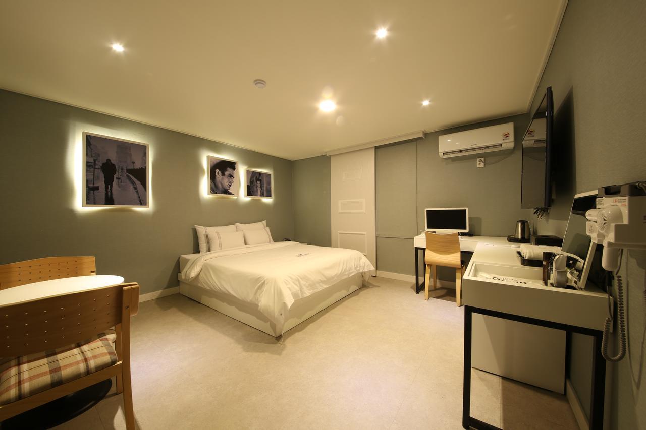 Winner Hotel Jeonju Extérieur photo