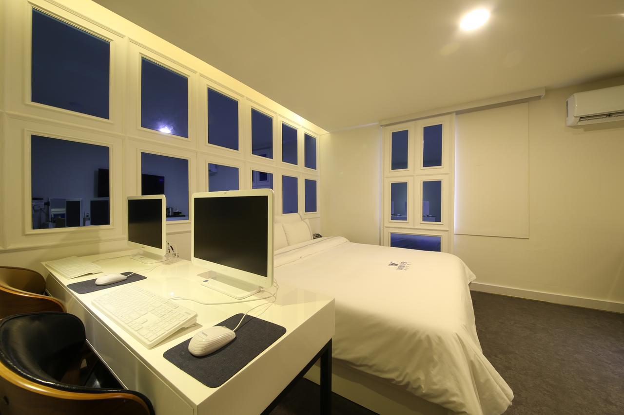 Winner Hotel Jeonju Extérieur photo